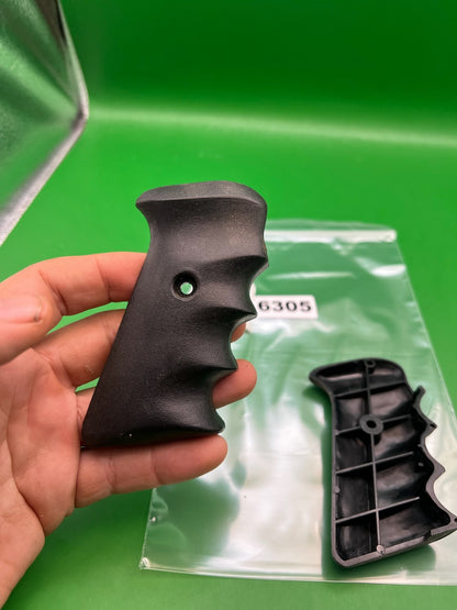 Single Hole Automag Grips - used paintball grip panels - black