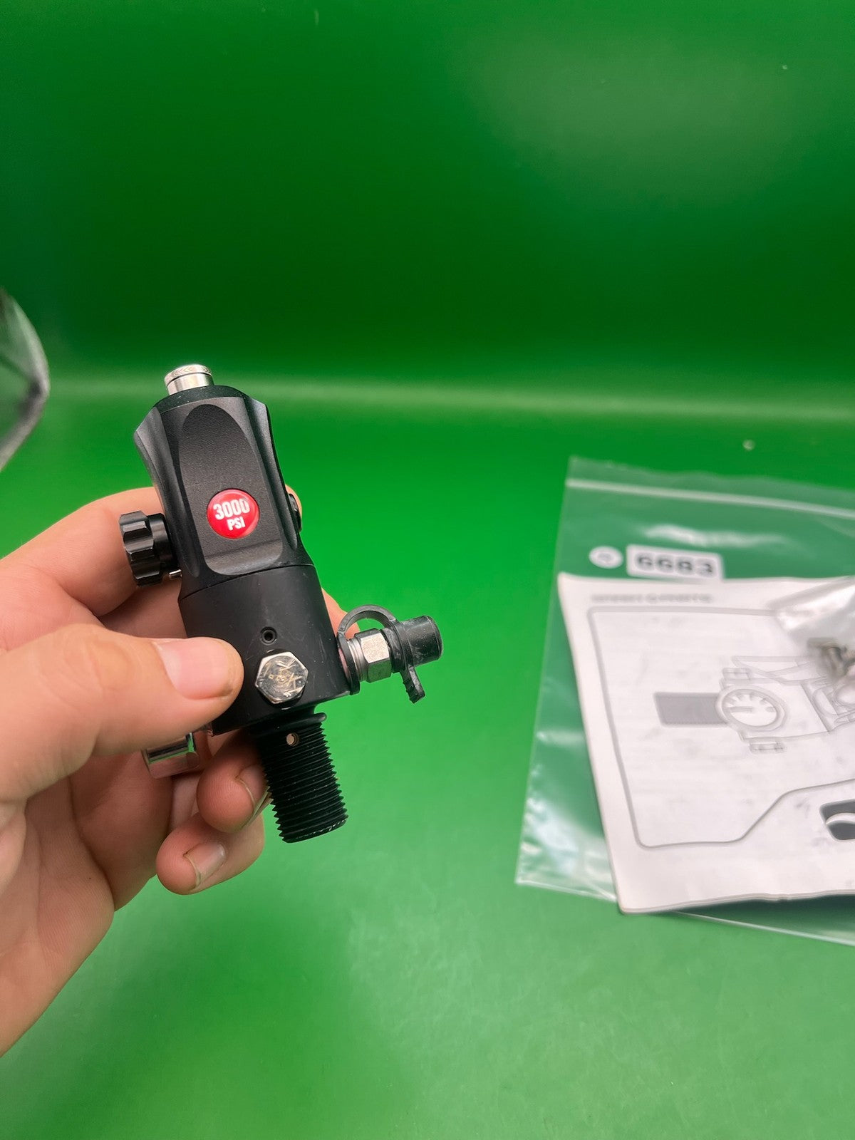 Smart Parts Max-Flo Micro Regulator Black - NOS