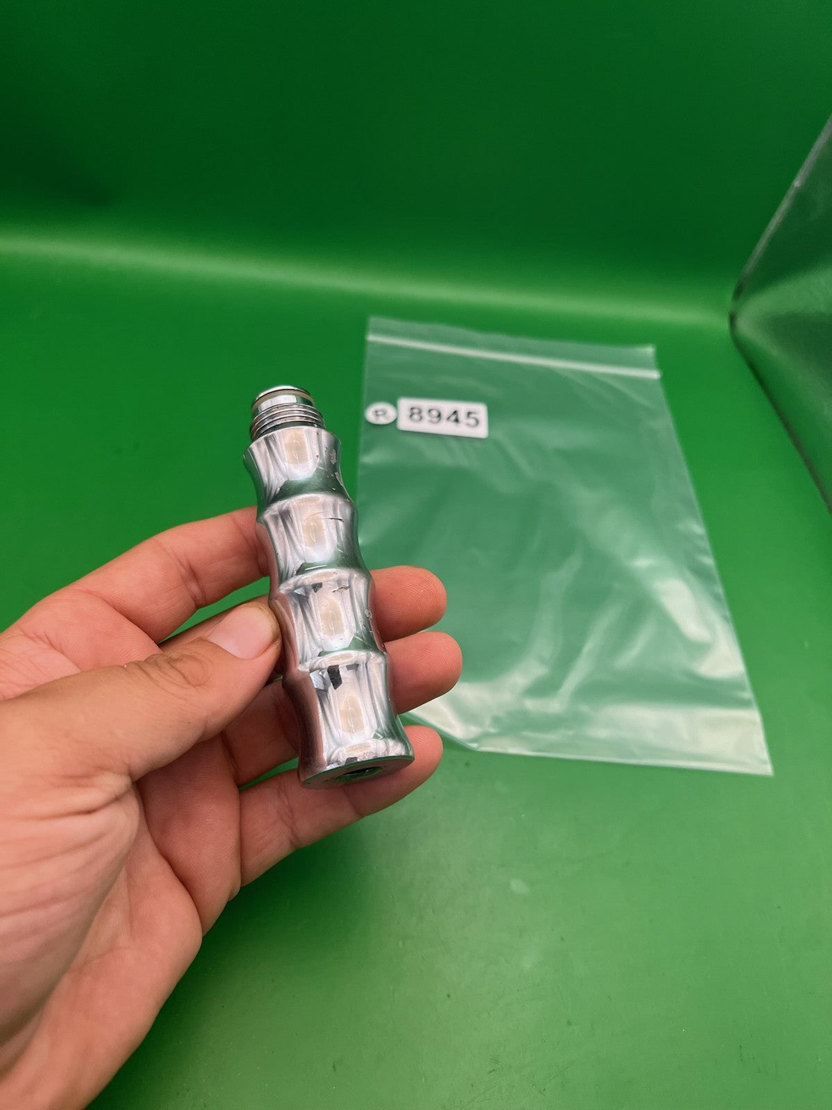 Vintage CO2 Gas Through Front Grip Chrome Silver Twisted Knuckle