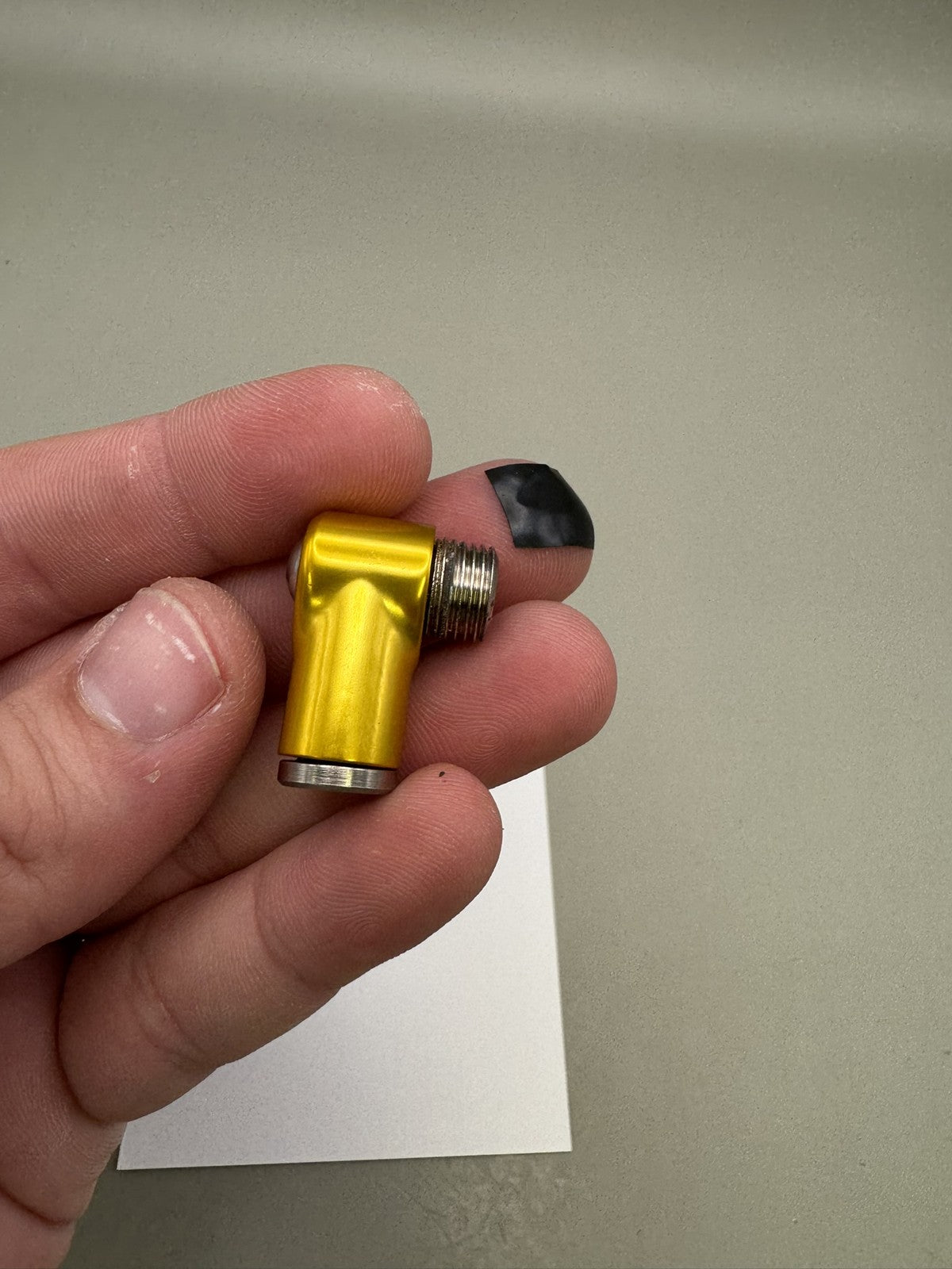 CCM 90Â° Fitting Gold