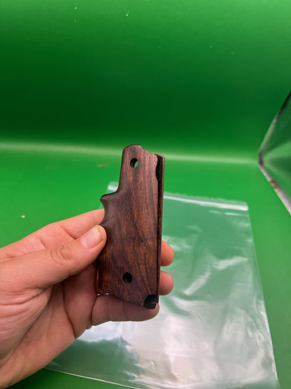 Wood Automag / Autococker Single Hole Grips