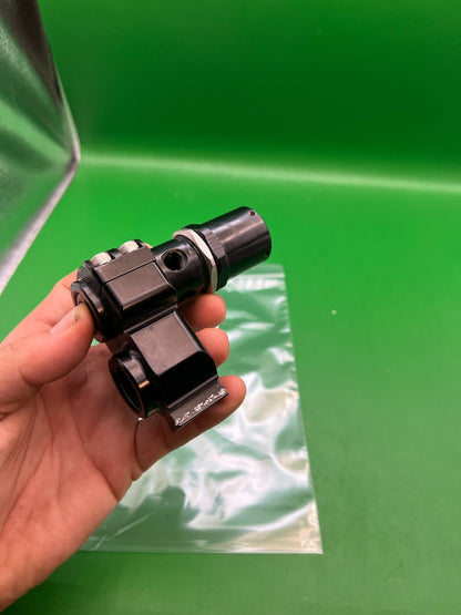 Smart Parts Max Flo For Parts - used paintball regulator - black/silver