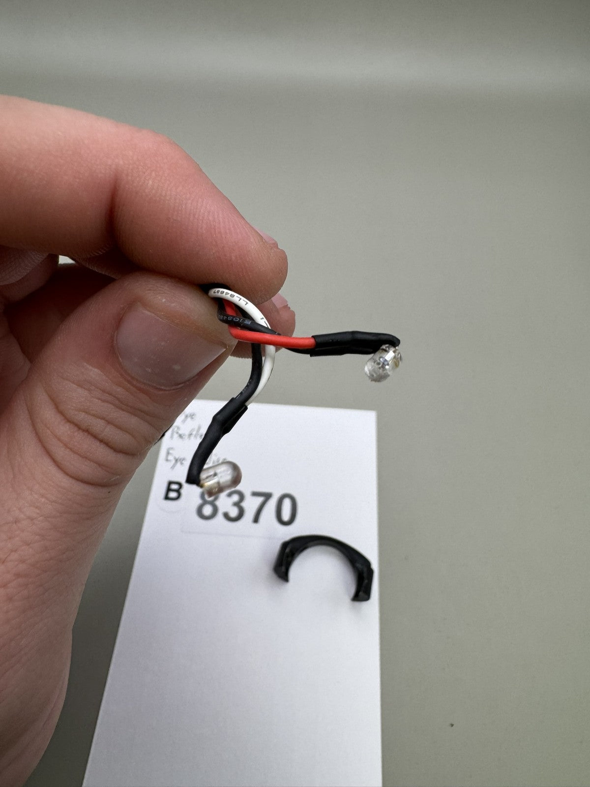Dye Reflex Eye Wire