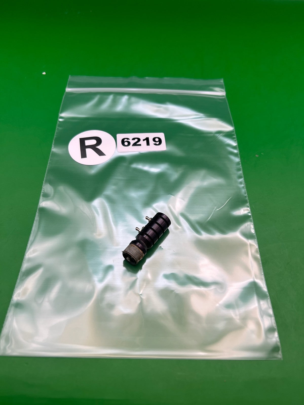Staggered Autococker 3 Way - used paintball 3-way valve - black