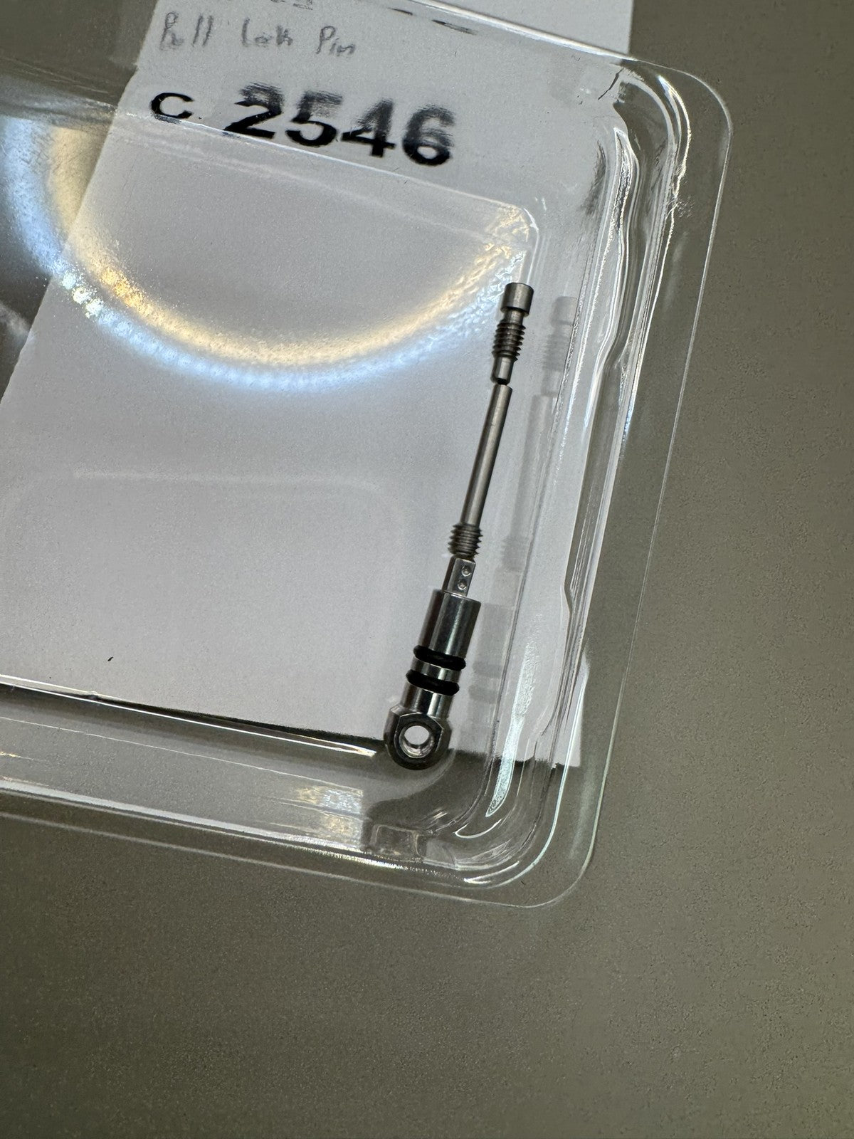 DLX Luxe 2.0 Bolt Lock Pin