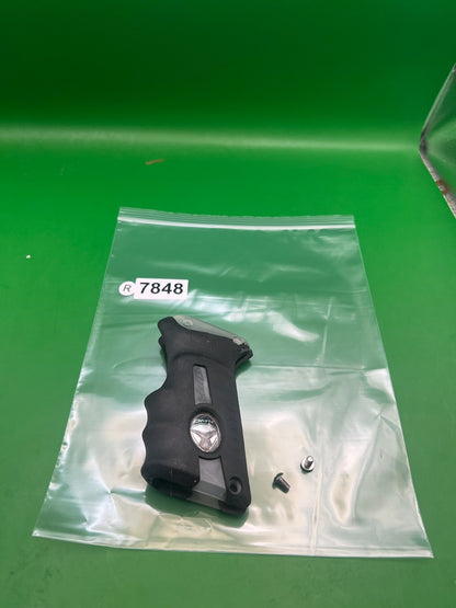 Dye DM Sticky Grips