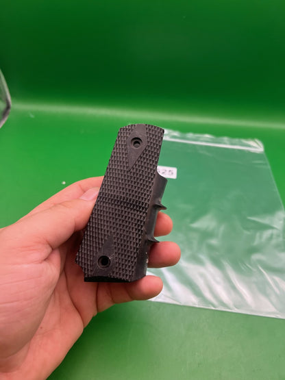 Smart Parts 1911 45 Style Grip Panels Black Rubber Checkered Paintball Grips