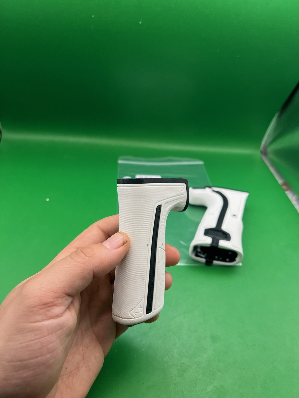 Planet Eclipse LV2 Grip Kit - White