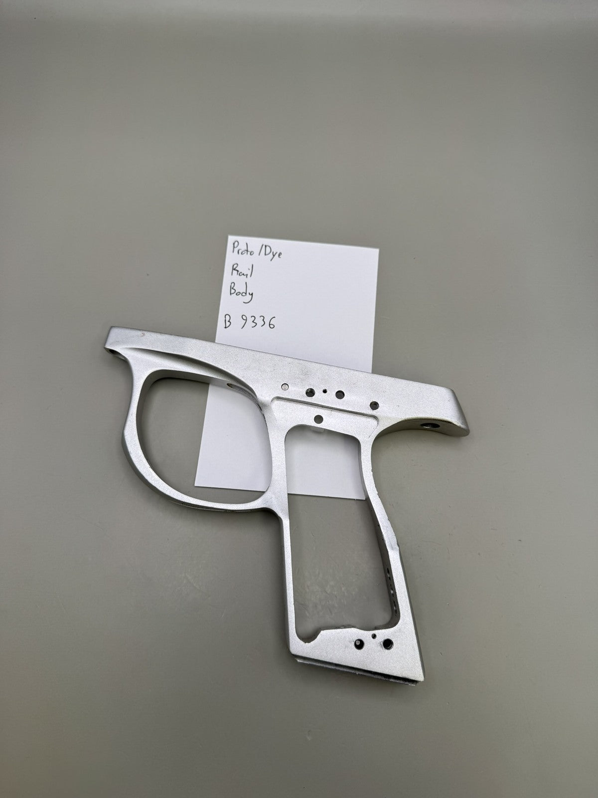 Dye Rail Frame