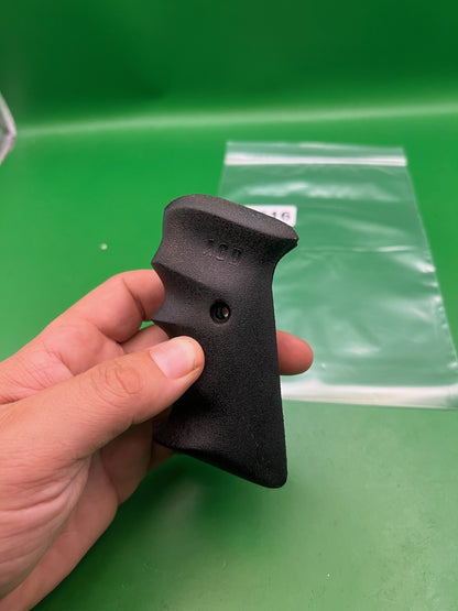 AGD Automag Single Hole Split Grip Panels Textured Black Rubber Left Right Set