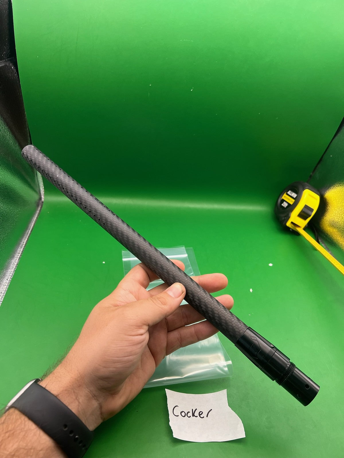 Deadly Winds Carbon Fiber Barrel Cocker Thread Black 14in - used paintball barrel - black