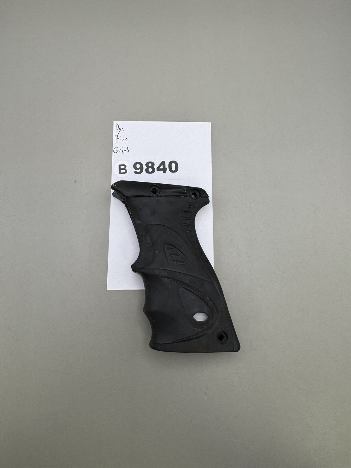 Dye Rize Grips