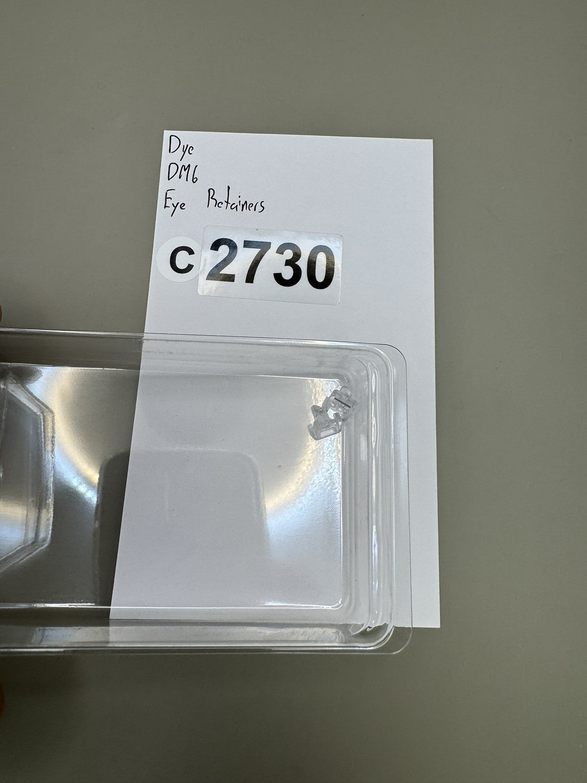 Dye DM6 Eye Retainers