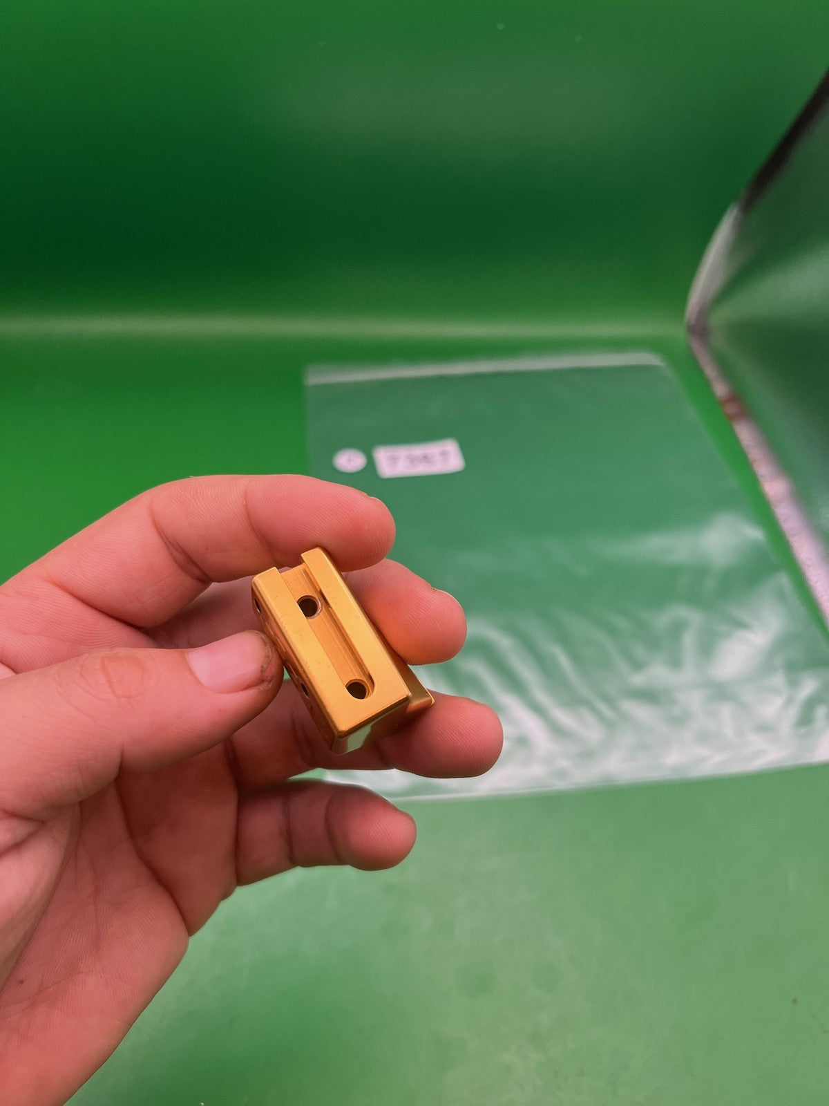 Gold Lukes Angled Rail