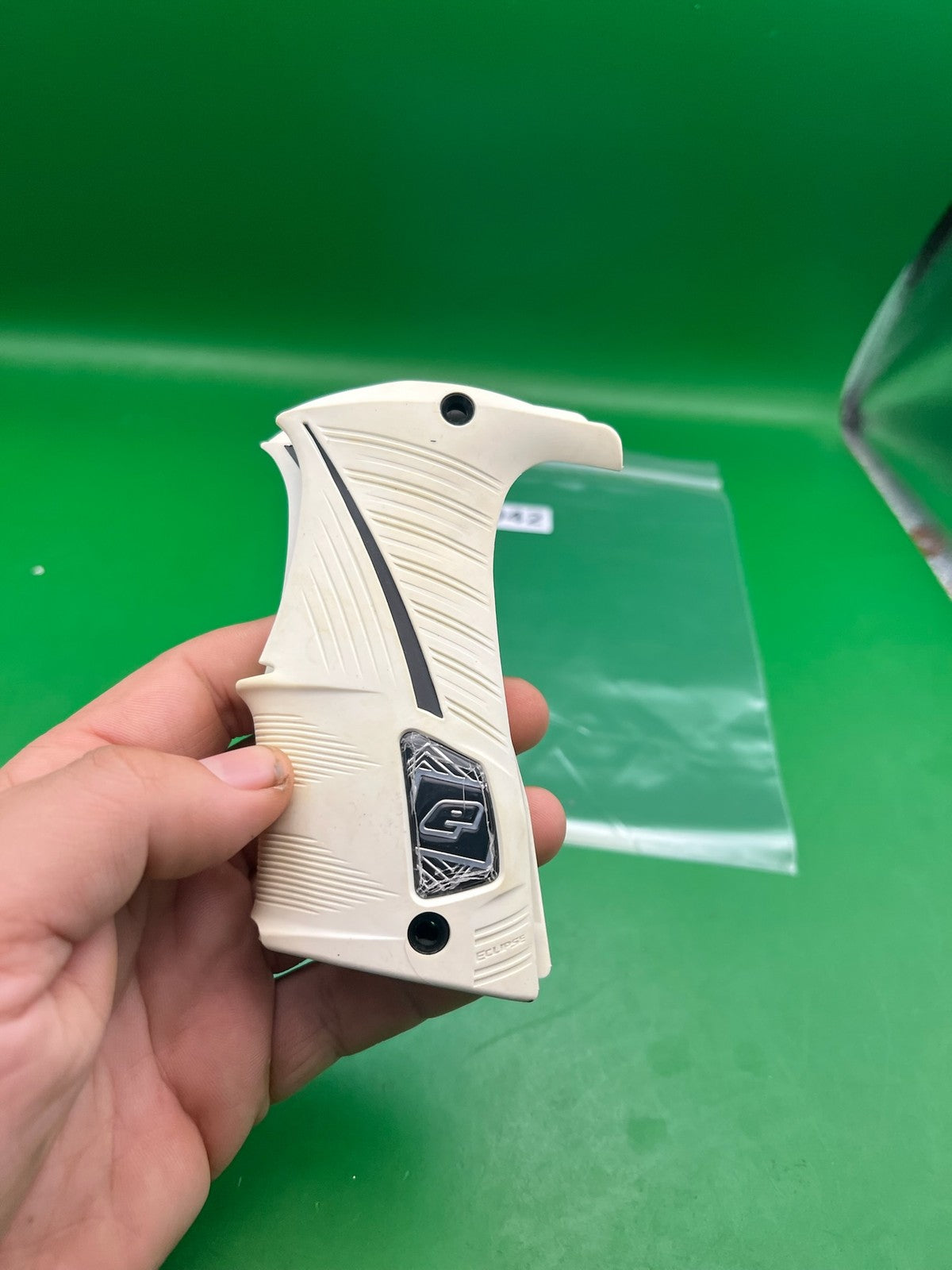 Planet Eclipse Ego / Etek Grip White