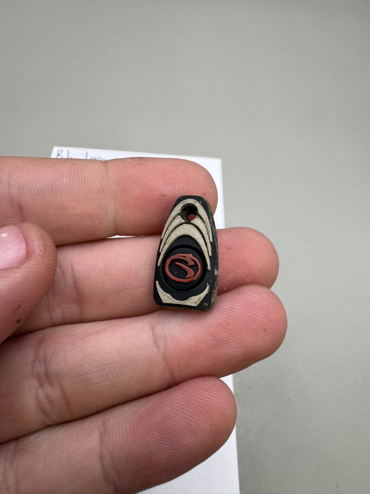 Bob Long G6R 2K11 Button Cover