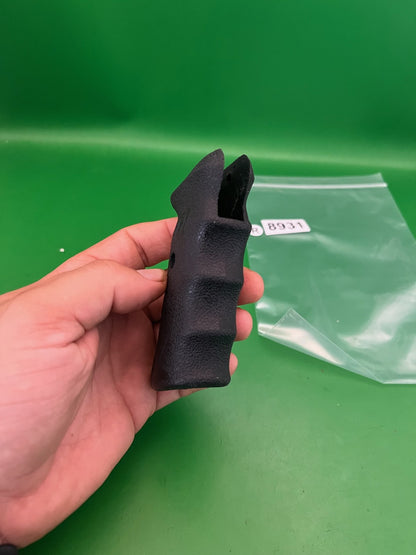 AGD Automag Classic Single Hole Grip Panel Black Rubber Textured