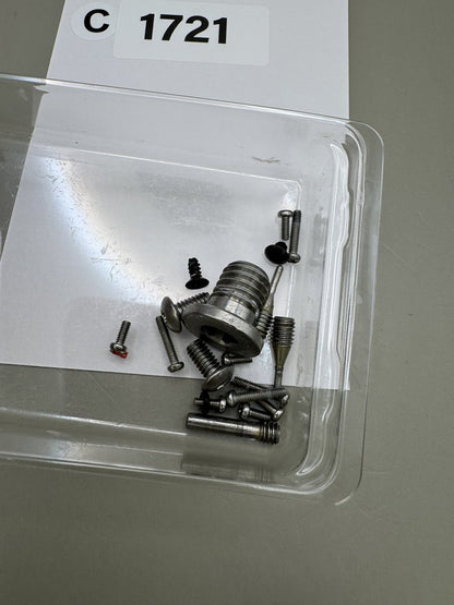 Dye M3S Screw Kit
