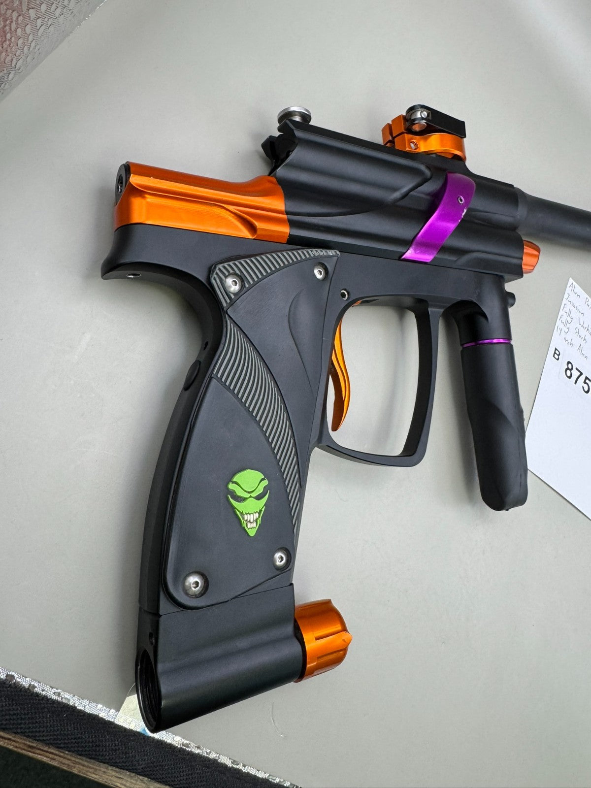 Alien Paintball Invasion - Paintball Marker Fully Working