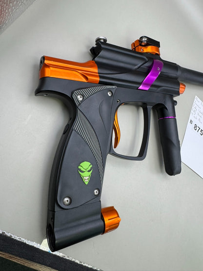 Alien Paintball Invasion - Paintball Marker Fully Working