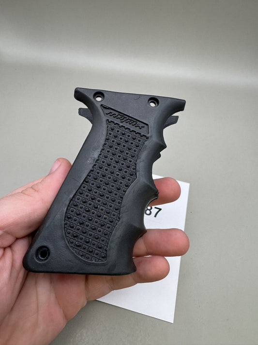Dye DM3 Grips