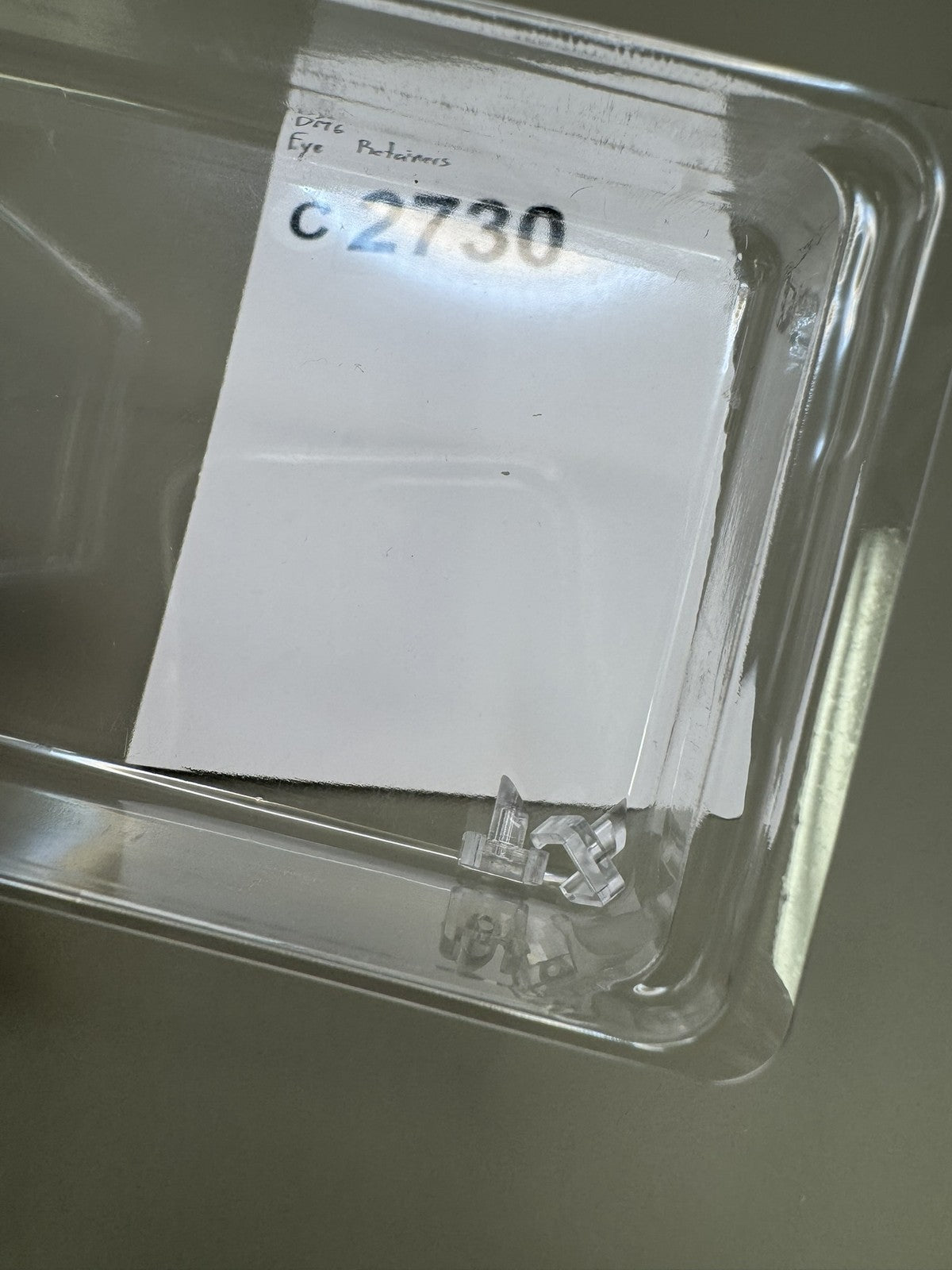 Dye DM6 Eye Retainers