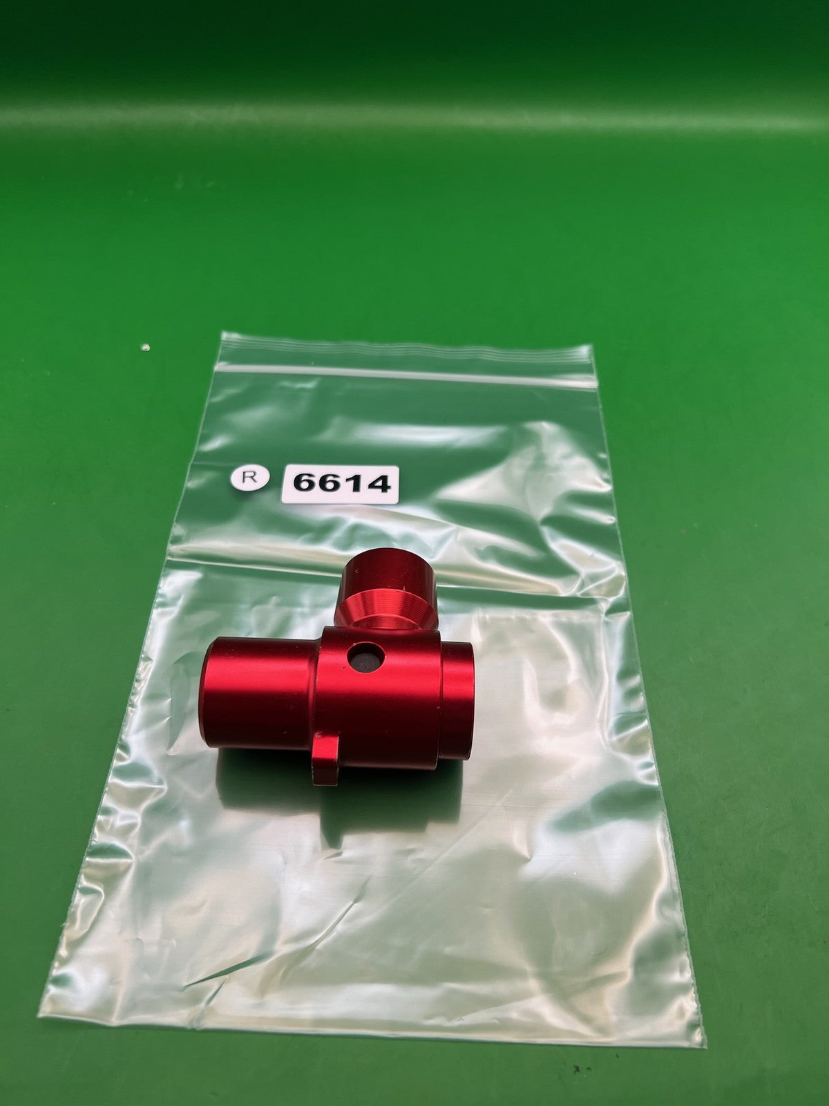 Dye Dm3 Breach Kit - used paintball breach / feed block - red anno