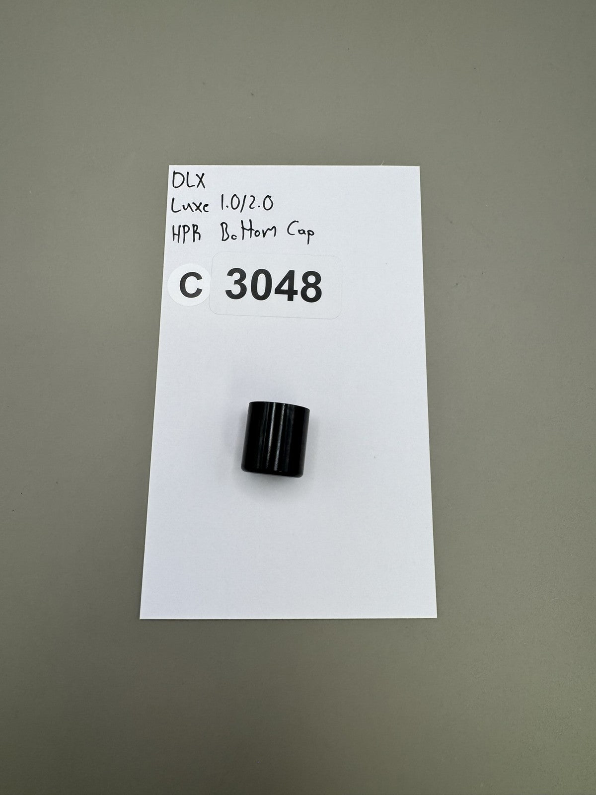 DLX Luxe 1.0/2.0 HPR Bottom Cap Black