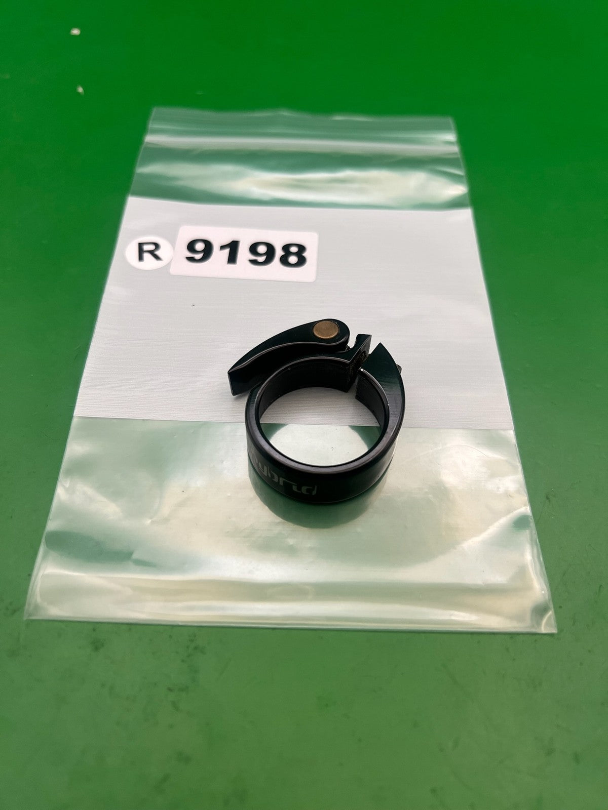 Hybrid HedLok Clamping Feedneck Collar Black Aluminum