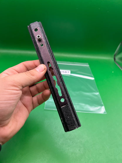 Automag Rail - used paintball rail - black/purple anno