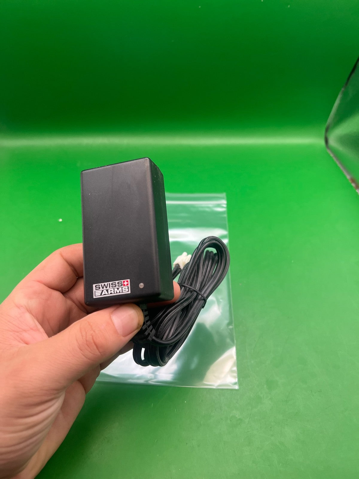 Swiss Arms Cybergun NiMH Battery Charger 8.4V 9.6V Tamiya Black