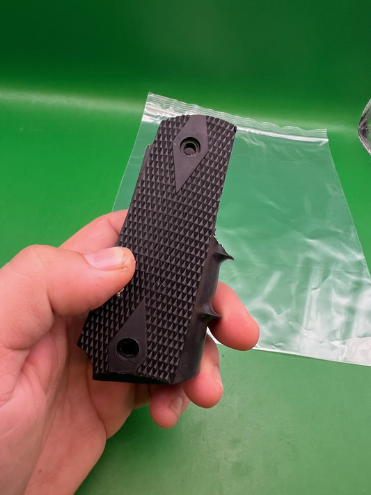 Smart Parts 1911 45 Style Grip Panels Black Checkered Rubber Paintball Grips