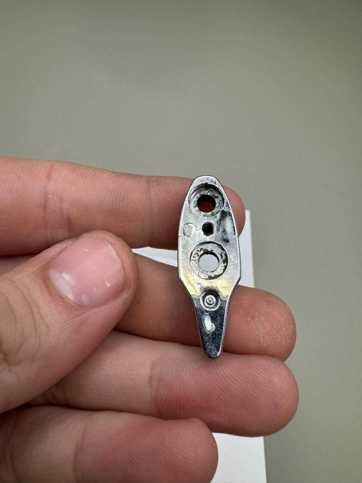 Dye DM13 Board Buttons