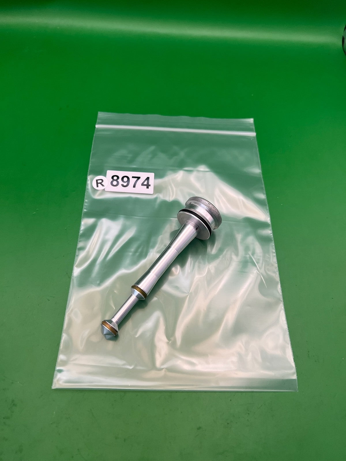 Smart Parts Shocker SFT NXT Bolt Guide Silver Aluminum HE Compatible