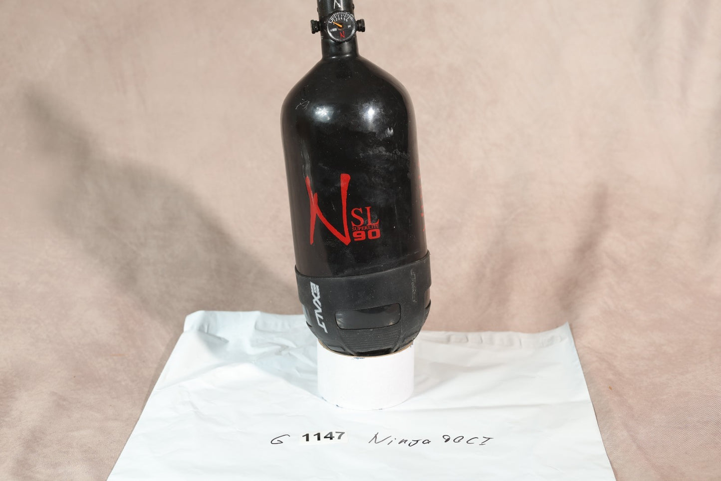 Ninja SL 90ci Carbon Fiber Paintball Tank Black with Exalt Cover Regulator