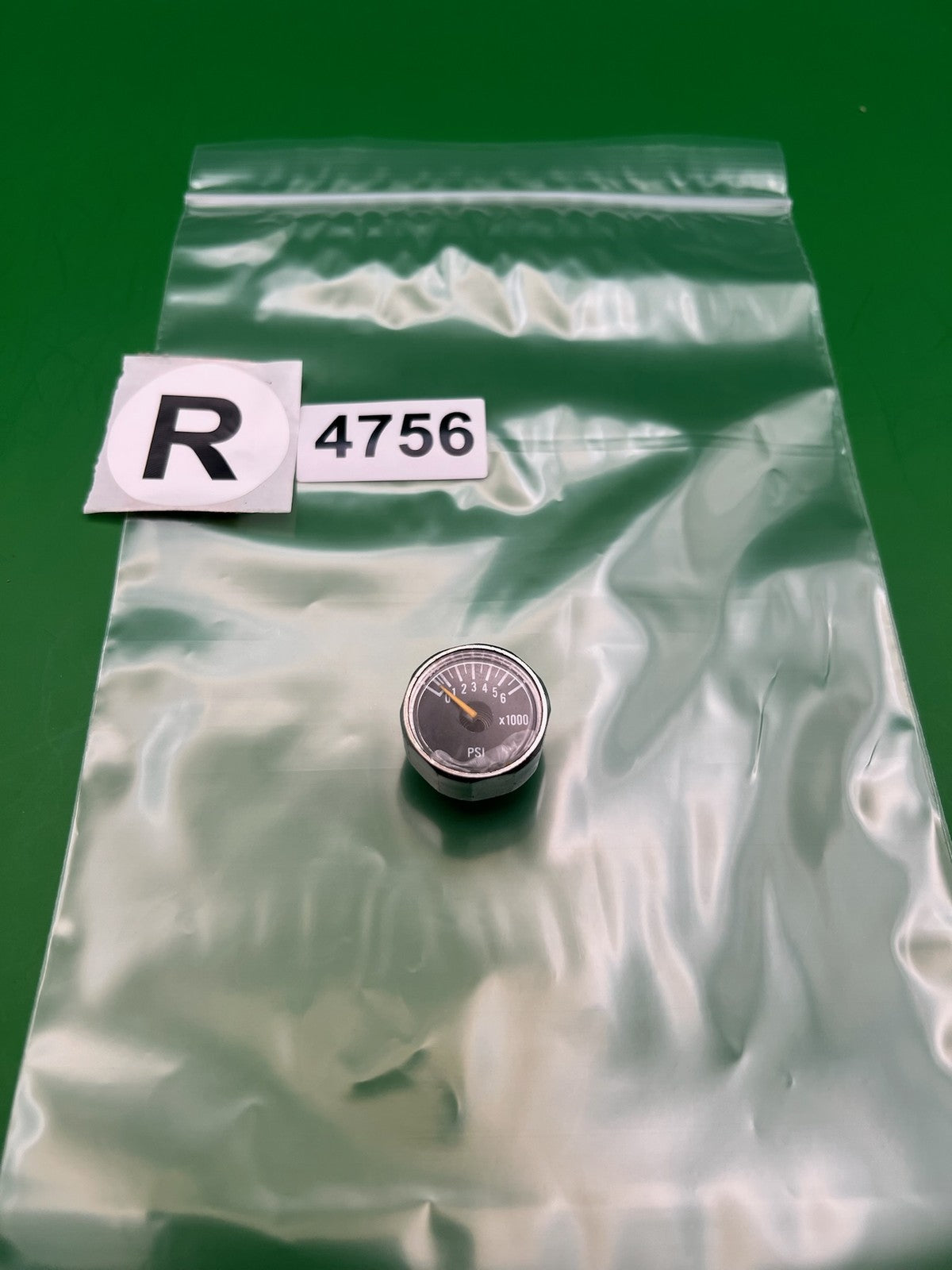 Paintball Mini Pressure Gauge 6000 PSI Black Face Chrome Housing HPA CO2