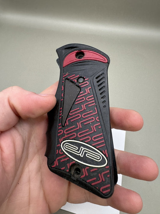 Dangerous Power F8 Grips