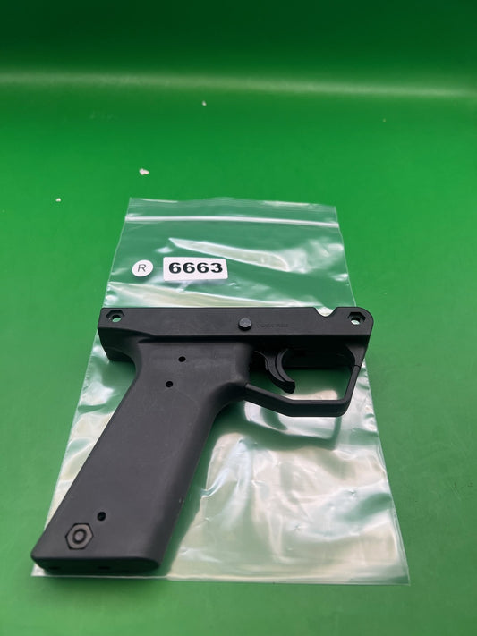 BT-4 Tipmmann Frame NOS - used paintball grip frame - black
