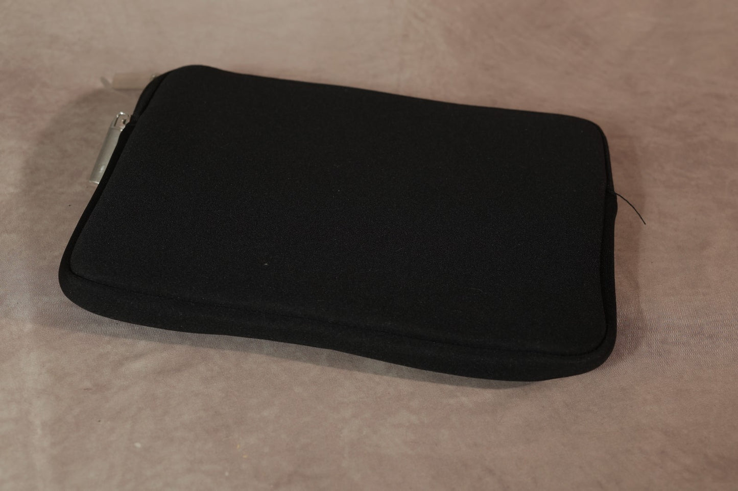 Merkury and Adrenaline Neoprene Laptop Tablet Sleeve Cases Black Lot of 2