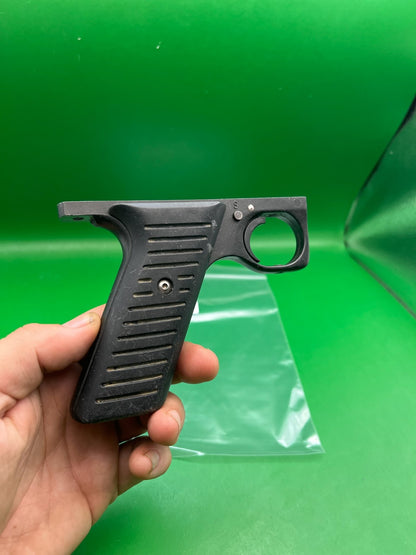 Automag Frame - used paintball grip frame - black