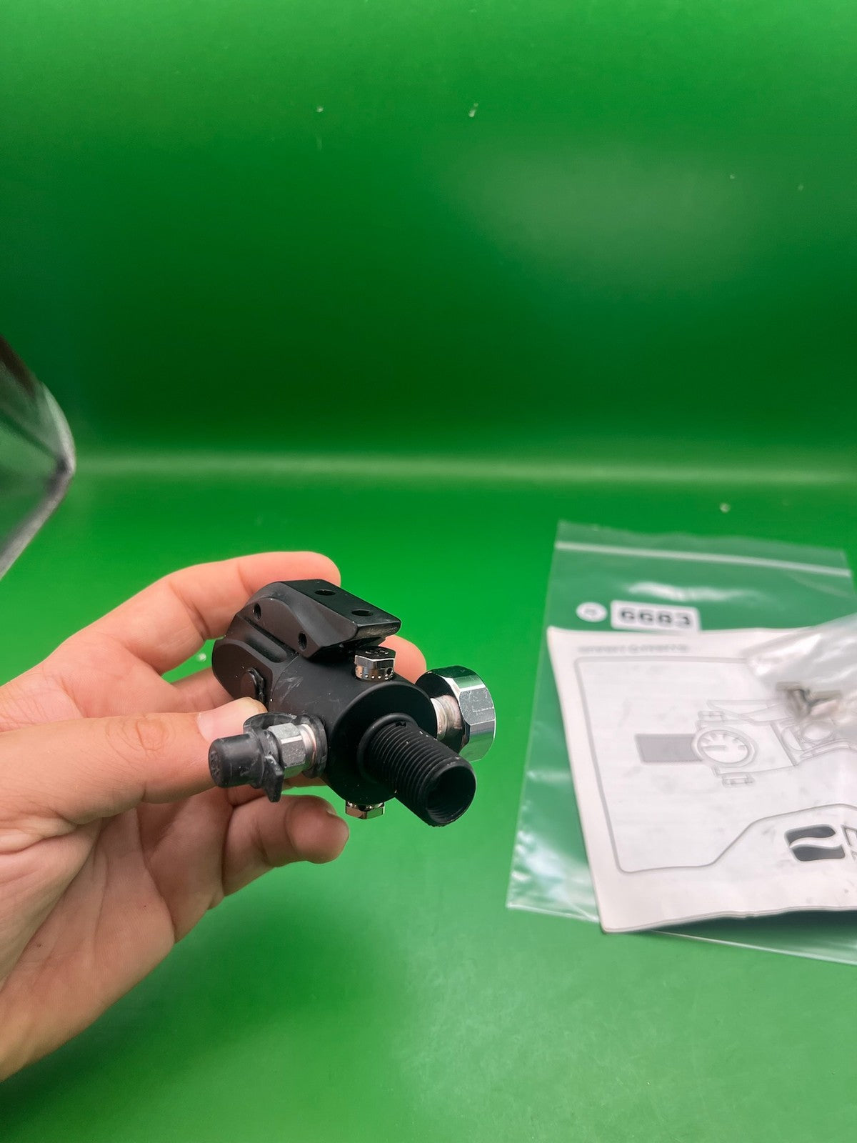 Smart Parts Max-Flo Micro Regulator Black - NOS