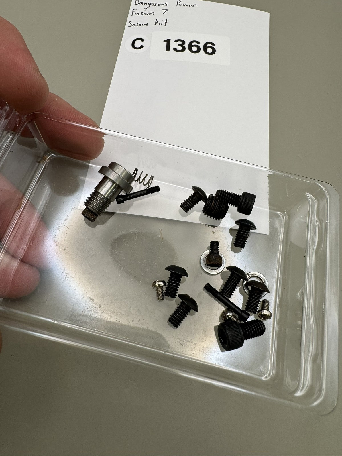 Dangerous Power Fusion 7 Screw kit