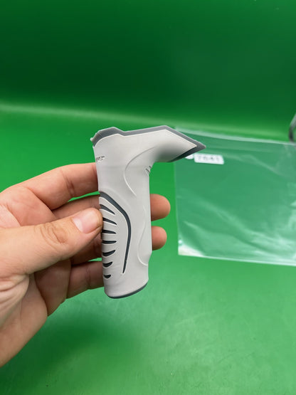 Dye DLS Foregrip