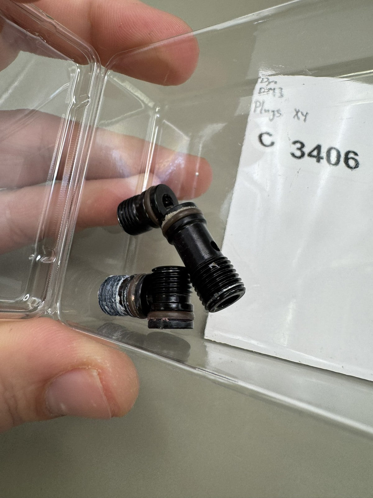 Dye DM3 Plugs X4