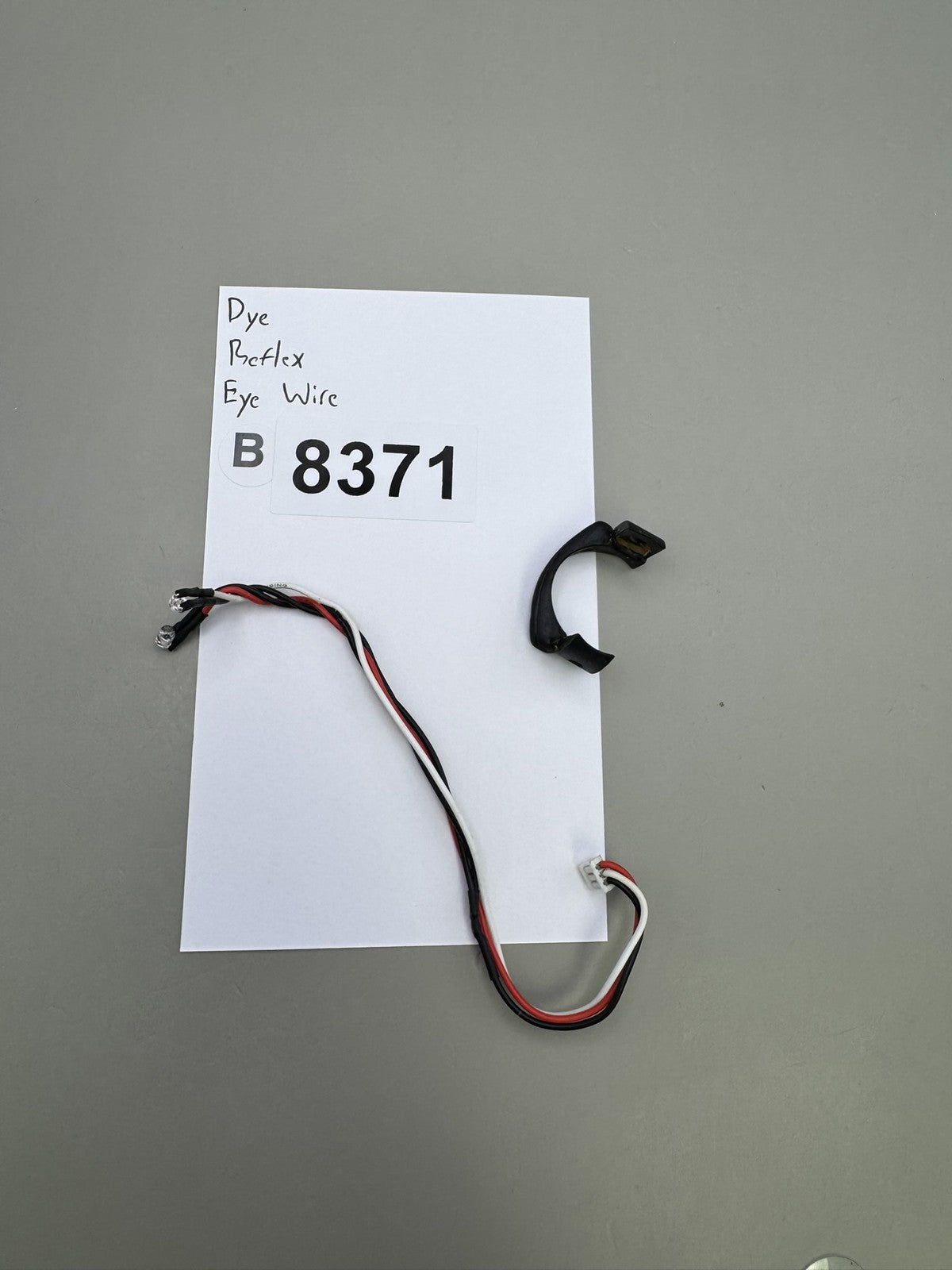Dye Reflex Eye Wire