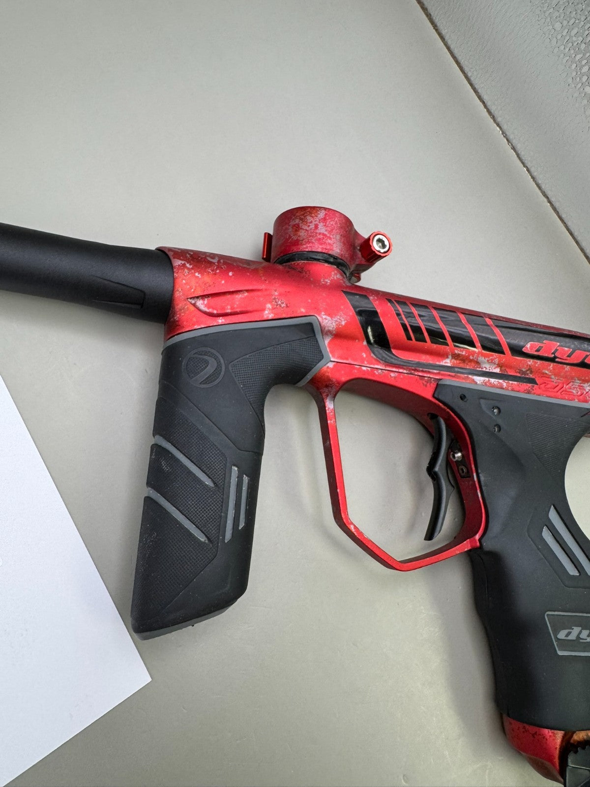 Dye LAB DSR - Black/Red - Paintball Marker Fully Working