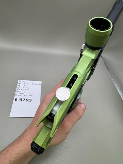 Bob Long 2k5 Intimidator Alias - Green/Black - Paintball Marker Fully Working
