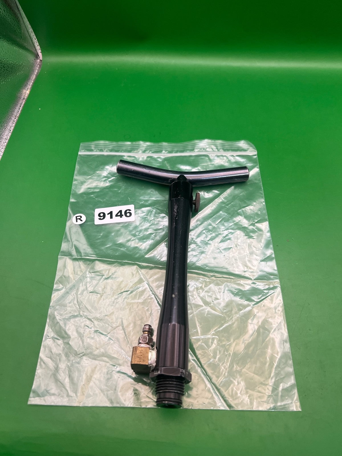 Gas Through Adjustable Paintball Stock Black T-Handle CO2 HPA Pump