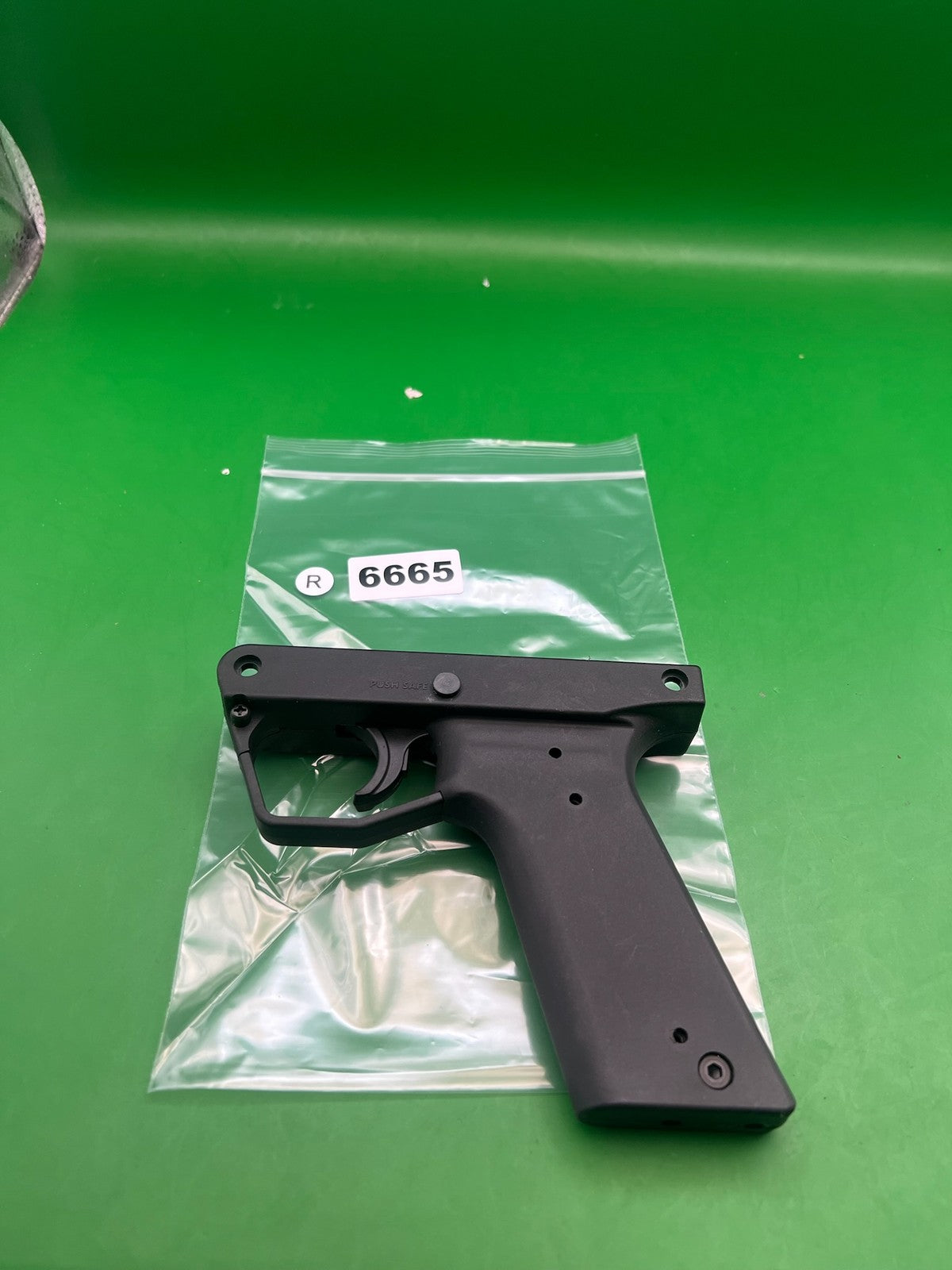 BT-4 Tipmmann Frame NOS - used paintball grip frame - black