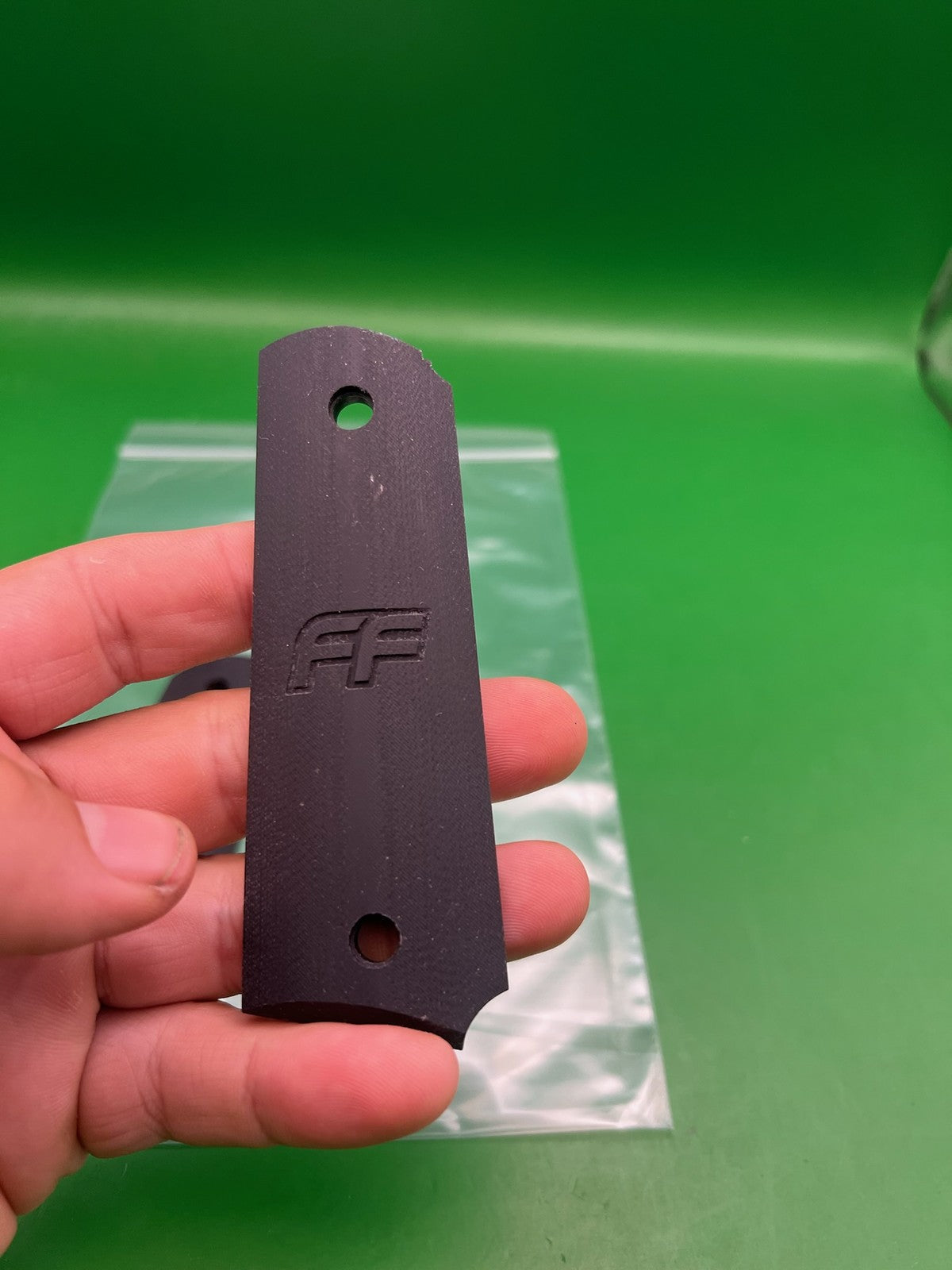 Hogue 1911/45 Style Split Grips